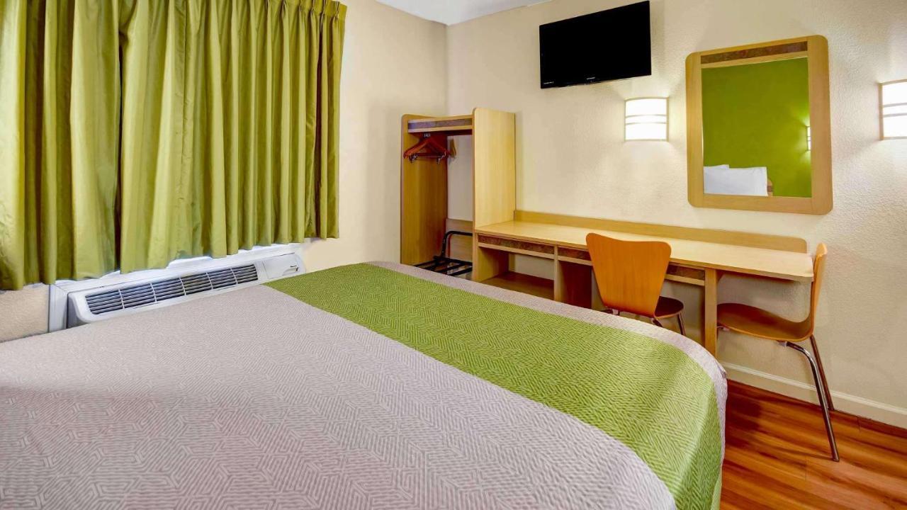 Lakeside Inn Lake Havasu City Dış mekan fotoğraf